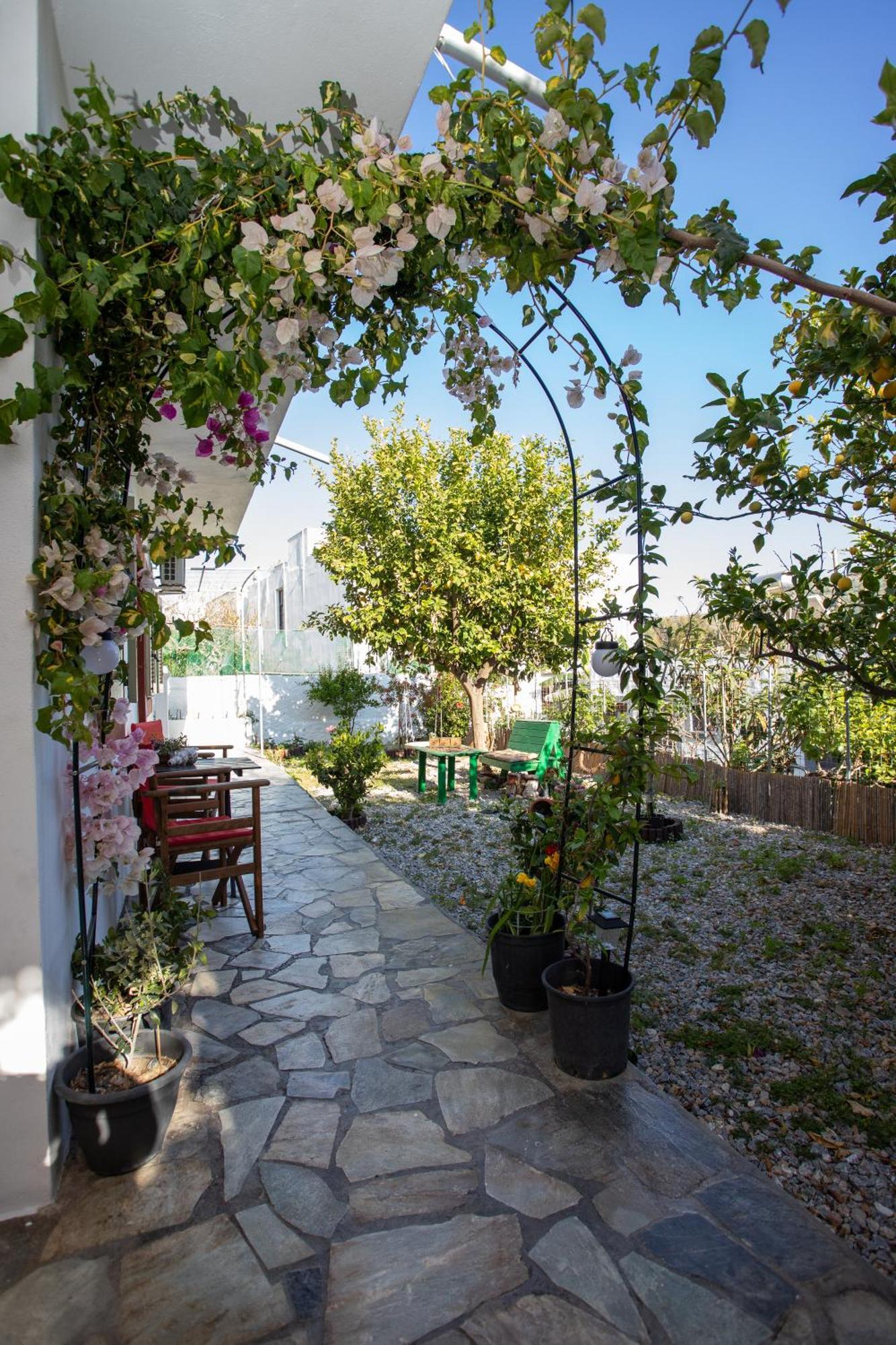 Flowers Studios Skála Dış mekan fotoğraf